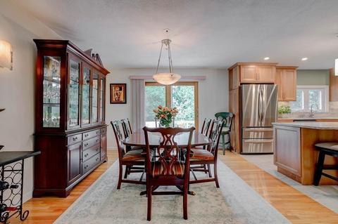 1046 Main St, Reading, MA 01867 photo 16