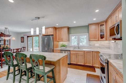 1046 Main St, Reading, MA 01867 photo 23