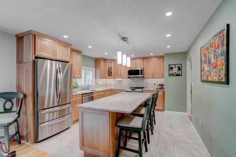 1046 Main St, Reading, MA 01867 photo 21