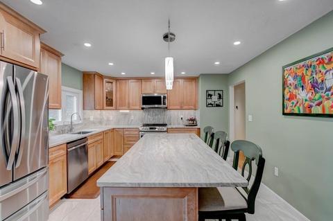 1046 Main St, Reading, MA 01867 photo 18
