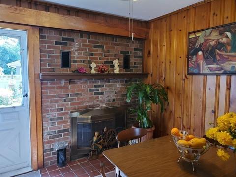 29 Raylo St, Chicopee, MA 01013 photo 6