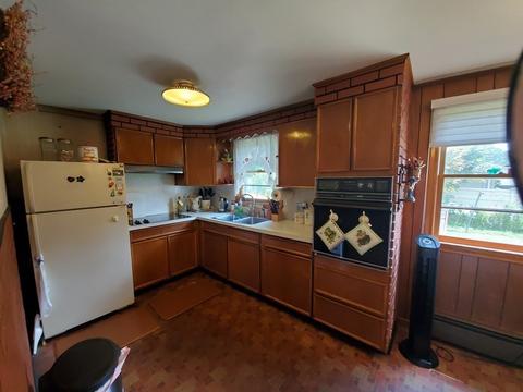 29 Raylo St, Chicopee, MA 01013 photo 13