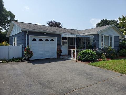 29 Raylo St, Chicopee, MA 01013 photo 1