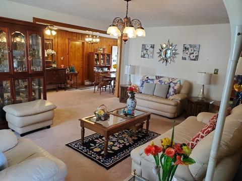 29 Raylo St, Chicopee, MA 01013 photo 10