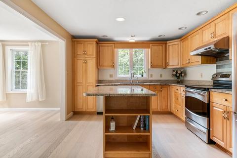 89 Jericho Rd, Pelham, NH 03076 photo 13