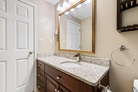 89 Jericho Rd, Pelham, NH 03076 photo 28