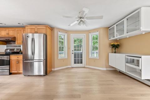 89 Jericho Rd, Pelham, NH 03076 photo 8