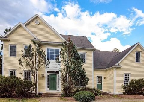 8 Juniper Rd, Upton, MA 01568 photo 5