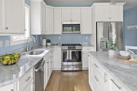 13 Spring Ave, Wakefield, MA 01880 photo 13
