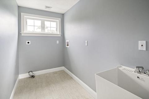 13 Spring Ave, Wakefield, MA 01880 photo 21
