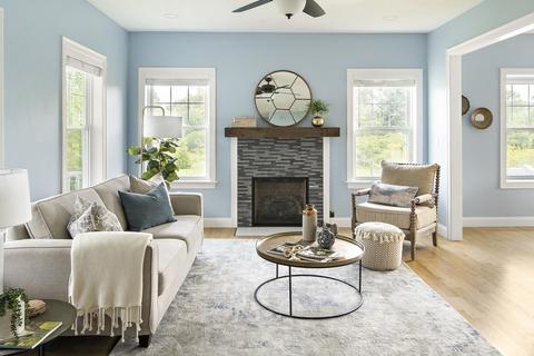 13 Spring Ave, Wakefield, MA 01880 photo 3