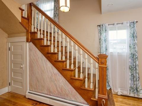 348 Hamilton St, Worcester, MA 01604 photo 17