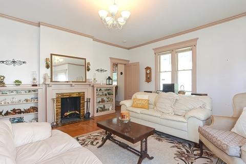 27 Whipple St, Worcester, MA 01607 photo 12