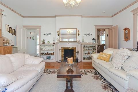 27 Whipple St, Worcester, MA 01607 photo 15