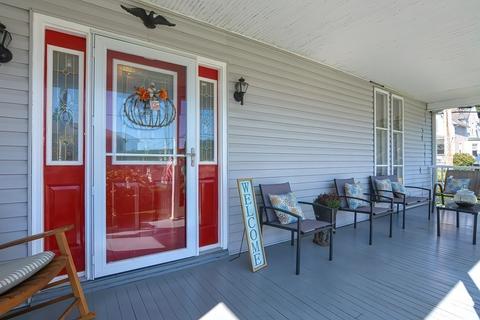 27 Whipple St, Worcester, MA 01607 photo 3