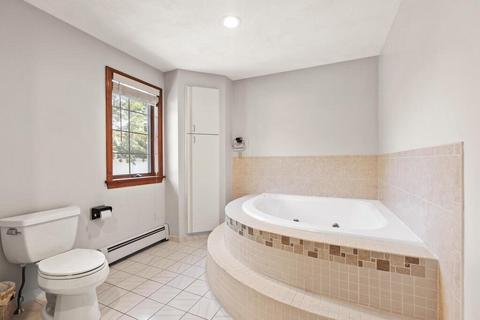 6 Thomas Cir, Stoneham, MA 02180 photo 25
