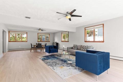 6 Thomas Cir, Stoneham, MA 02180 photo 7