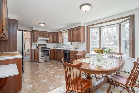 123 Beechwood Rd, Holden, MA 01520 photo 8