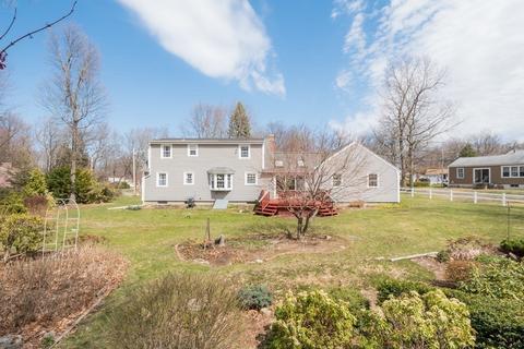 123 Beechwood Rd, Holden, MA 01520 photo 2