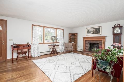 123 Beechwood Rd, Holden, MA 01520 photo 5