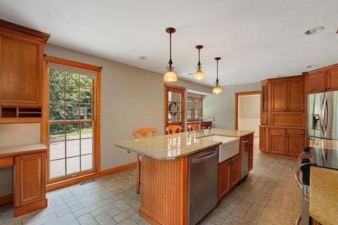 7 Apple Ridge Rd, Sutton, MA 01590 photo 6