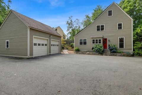7 Apple Ridge Rd, Sutton, MA 01590 photo 3