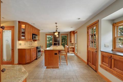 7 Apple Ridge Rd, Sutton, MA 01590 photo 9