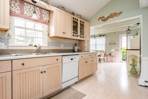 85 Surfside Rd, Dennis, MA 02670 photo 6