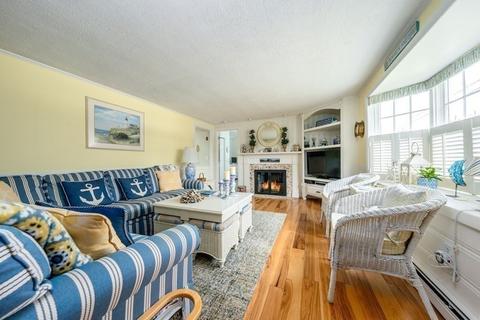 85 Surfside Rd, Dennis, MA 02670 photo 11