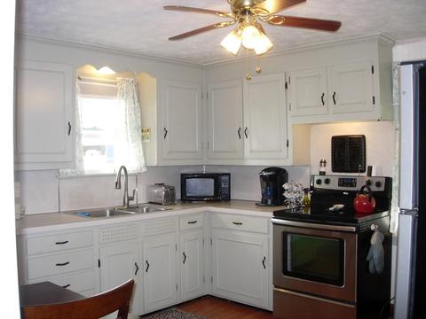 69 Powell Ave, Springfield, MA 01118 photo 5
