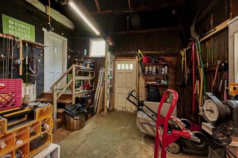 10 Orchard St, Easthampton, MA 01027 photo 27