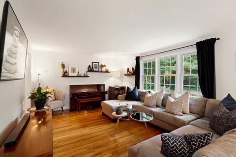 64 Baker St, Walpole, MA 02081 photo 5