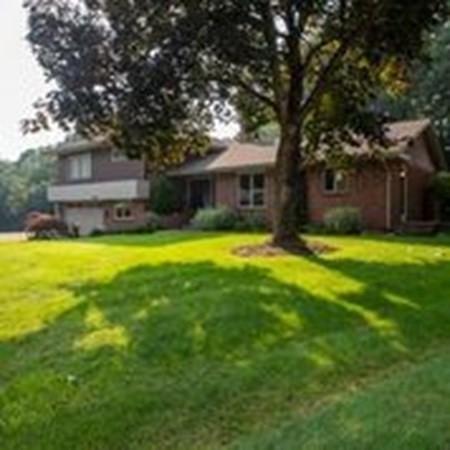 192 Mountainview St, Chicopee, MA 01020 photo 3
