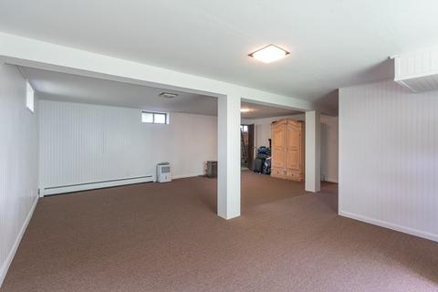 28 Hillside Dr, Springfield, MA 01118 photo 28