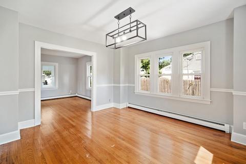 11 Eldridge St, Chicopee, MA 01013 photo 12