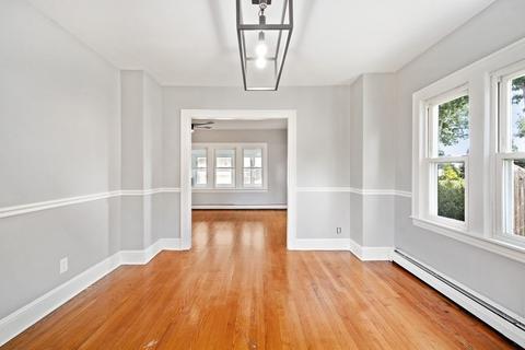 11 Eldridge St, Chicopee, MA 01013 photo 13
