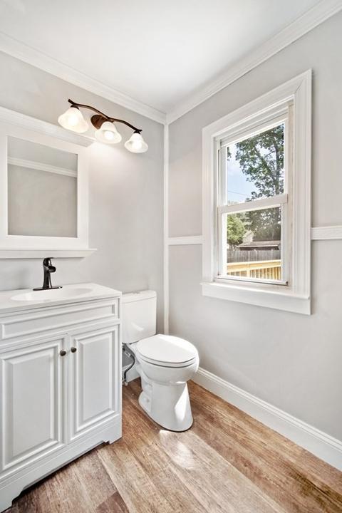 11 Eldridge St, Chicopee, MA 01013 photo 15
