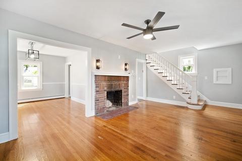 11 Eldridge St, Chicopee, MA 01013 photo 8