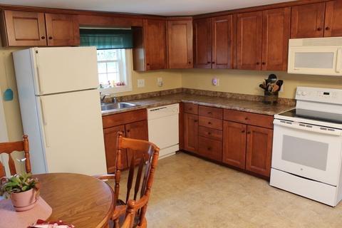 102 Worcester Rd, Webster, MA 01570 photo 8
