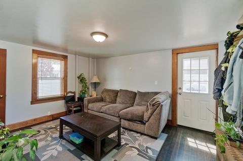 32 Main St, Upton, MA 01568 photo 4