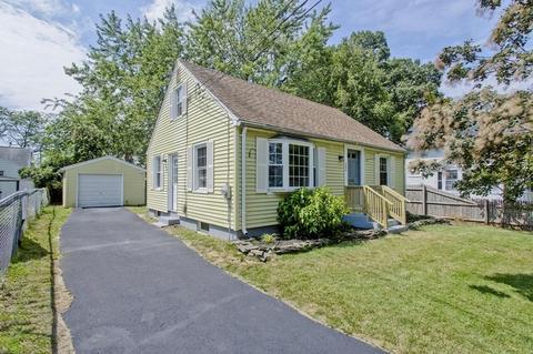 202 Davis St, Springfield, MA 01104 photo 4