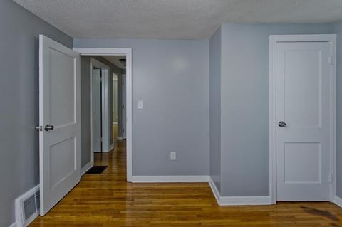 202 Davis St, Springfield, MA 01104 photo 22