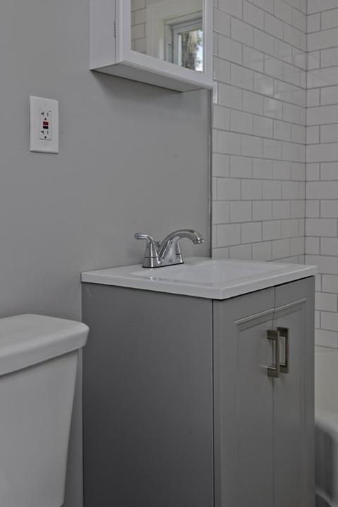 202 Davis St, Springfield, MA 01104 photo 19