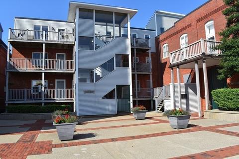 45 Main St #302, Wareham, MA 02571 photo 2