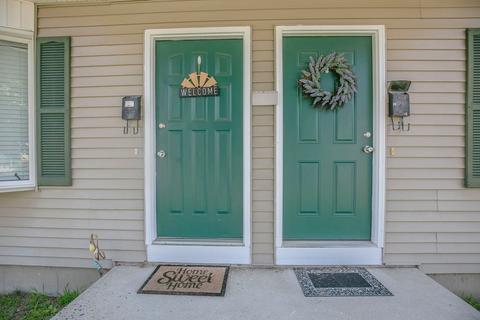 23 Silver St, Springfield, MA 01107 photo 2