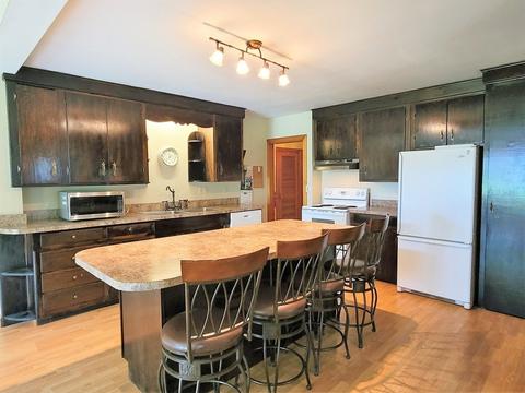 406 Fairview Ave, Athol, MA 01331 photo 2