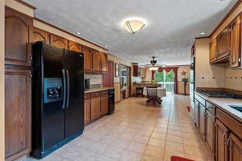 3 Millbrook Rd, Mendon, MA 01756 photo 6