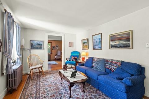 35 Fairfield St, Maynard, MA 01754 photo 8