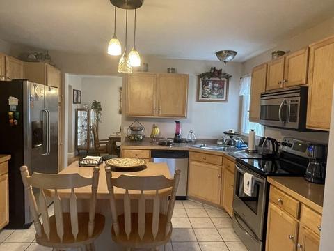 224 Jepson St, Fall River, MA 02723 photo 13