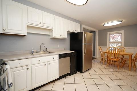 4 Robin St, Plainville, MA 02762 photo 8